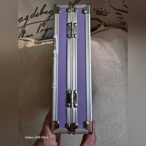 Vaultz Unicorn Holographic Design Lock Supply Box NEW - Picture 6 of 16